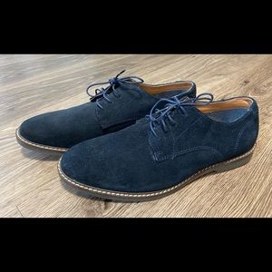 Men’s Suede Oxfords
